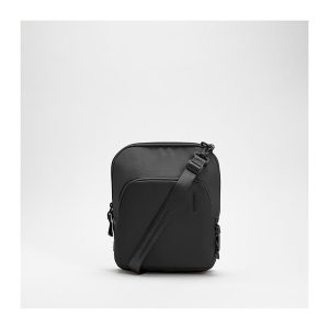 Incase ARC Crossbody Bag-BK