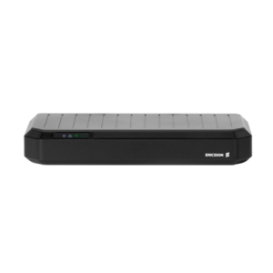Cradlepoint E400 Enterprise Branch Router, 5-yr NetCloud Enterprise Branch Routing Essentials Plan, and E400 (5G Modem), Global